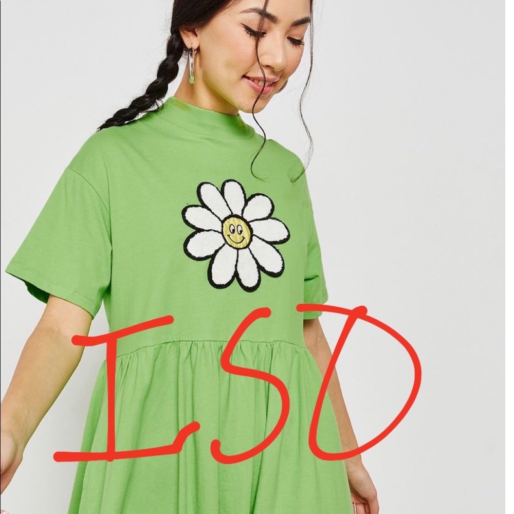 ISO: lazy oaf daisy dress